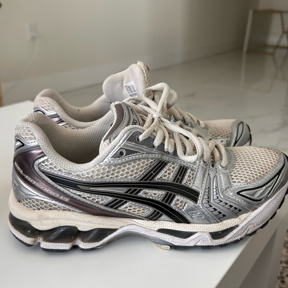 ASICS Gel-Kayano 14 Women's Sneakers
